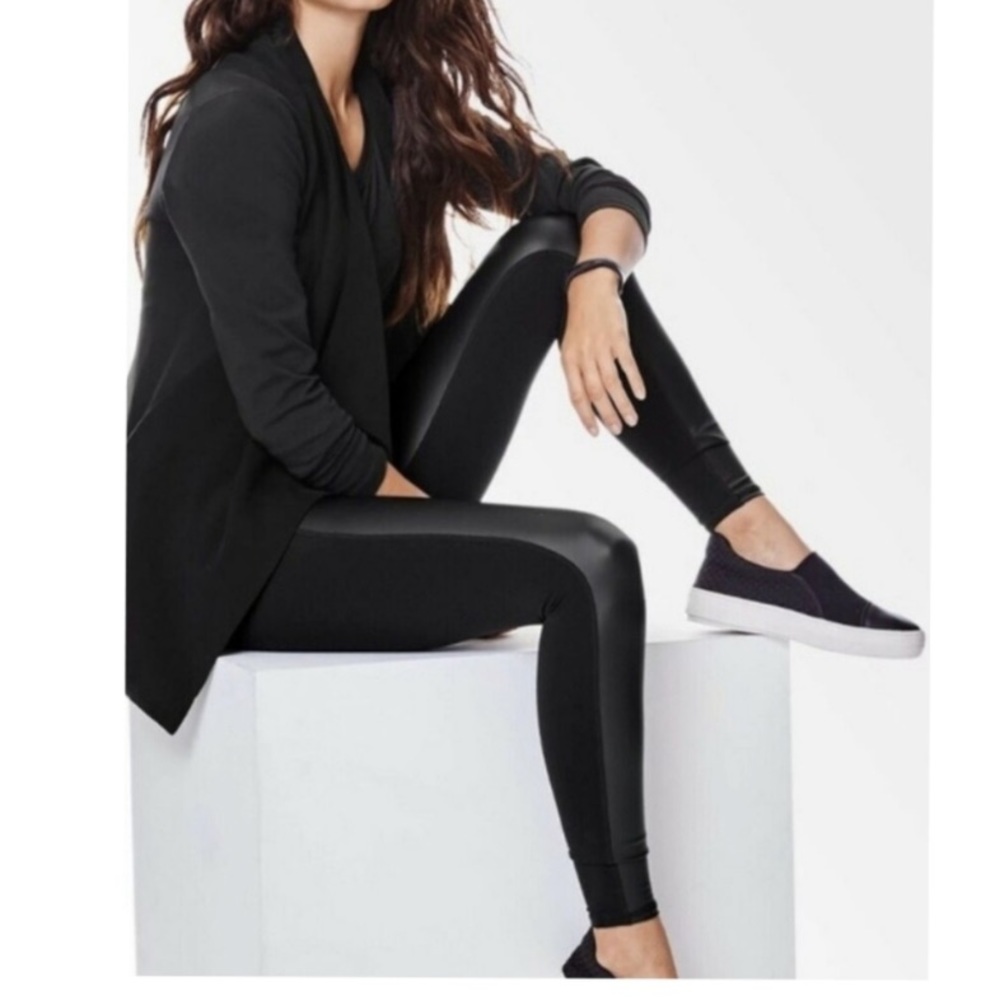 Athleta High Rise Gleam Tight - Picture 2 of 8